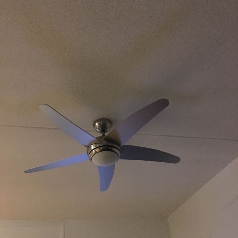 Lamp gemonteerd in Akersloot